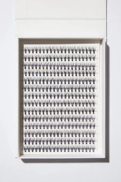 Supreme Individual - 280 Pairs 7 Supreme Individual - 280 Pairs -Chic Boutique Shop 12 06 23 OWNBEAUTY Packaging BOX04 042 997x1495 653b3e3f abc2 4dd7 8378 0817362fae83