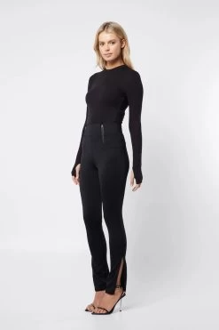 Up Late Pant -Chic Boutique Shop 20220726 March23 ONLINE S23 1162 2000xcopy