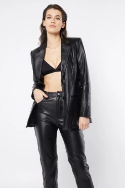 Reliance Leather Blazer -Chic Boutique Shop 20220829 MOSSMAN ESSENTIAL ONLINE S20 1454