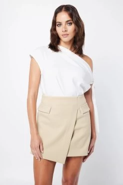 On My Way Mini Skirt Natural -Chic Boutique Shop 20221201 MOSSMAN JULY AUGUST 23 ONLINE S01 0038 2000xcopy