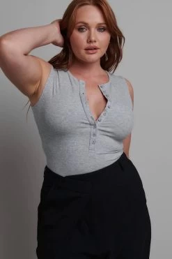 Aurora Bodysuit Grey -Chic Boutique Shop 20230102 BayseBrand Ecommerce 016141723 1100x 04df1d8a 60be 48cc b209 8d73b4c982b2