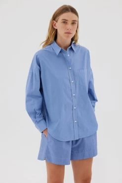 Chiara Shorts Powder Blue 12 Chiara Shorts Powder Blue -Chic Boutique Shop 29 LMCS006 THE CHIARA SHIRT CLASSIC POWDER BLUE 36871 5aa5dd8e c715 46c3 b1e0 9b43f6457f10