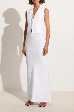 Faithfull The Brand Gabriel Top White -Chic Boutique Shop 2 6f178c33 0282 468d a97d c715f8eb3d25