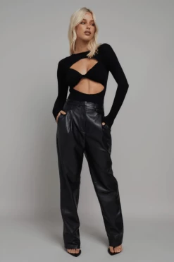 Teo Bodysuit Black -Chic Boutique Shop 2 ce52bf55 3b55 4928 a222 0bbd47392371