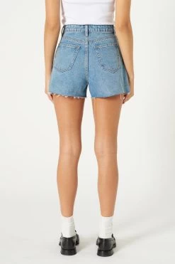 Ryder Short Serene Blue -Chic Boutique Shop 38404 4818 serene blue ryder short serene blue0138