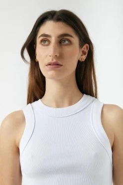 Jonesy Crop White -Chic Boutique Shop 39037 001 white jonesy crop white 5copy