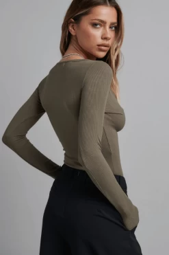 Lara Bodysuit Khaki -Chic Boutique Shop 4 172b9b0c deee 401a b274 5acb259a8c9f