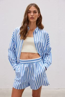 The Chiara Short Tranquil Blue/Off White