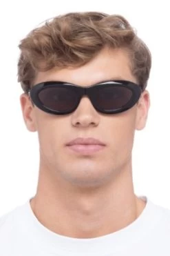 Bottega Veneta BV1191S001 Black -Chic Boutique Shop 5 df46150f 78e5 4728 a740 aeaadd8f1550