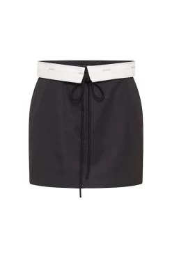 Conrad Skirt -Chic Boutique Shop CAMILLA AND MARC CONRAD SKIRT BLACK 640x960copy