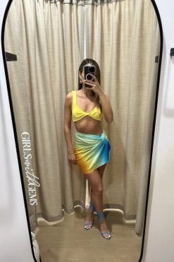 Mar Pareo Papagayo -Chic Boutique Shop Facetune 04 07 2023 15 08 58