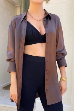 Relaxed Silk Boy Shirt Brown -Chic Boutique Shop IMG 4703