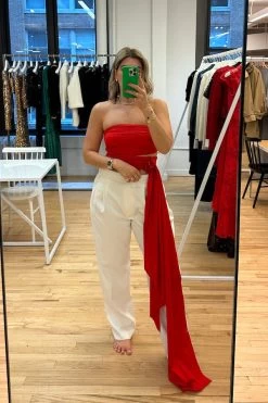 Corozo Top Red -Chic Boutique Shop IMG 6224 a42011bd a717 4ee7 946c 12697b2ece73