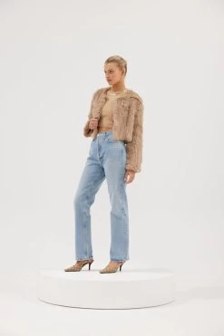 Lola Crop Jacket Beige -Chic Boutique Shop LolaJacket Beige 02