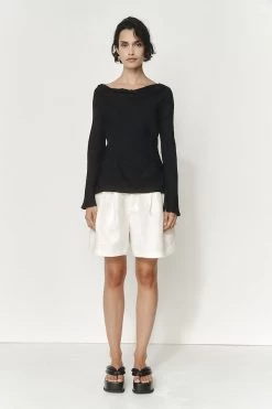 Hester Top Black -Chic Boutique Shop MarleS23 LB WebResize46