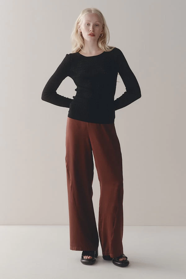 Tiana Top Black 4 Tiana Top Black - Image 2