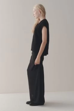 Bernie Vest Black -Chic Boutique Shop MarleW23 LB WebResize42