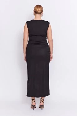 The Dora Dress Black -Chic Boutique Shop Pfeiffer 030523 0819 2000x 8307bf07 d1c3 4909 bd59 e674ad700e80