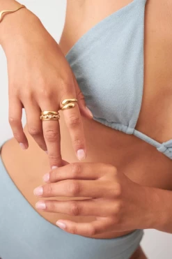 Alessia Ring -Chic Boutique Shop Picture 2022 12 08T211545.322