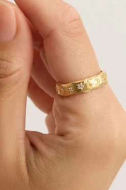 Wanderer Ring -Chic Boutique Shop Picture 2023 01 05T165100.563