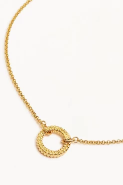 Gold Intertwined Annex Link Necklace