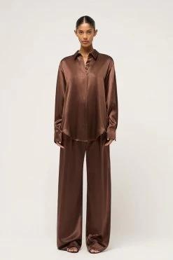 Relaxed Silk Boy Shirt Brown -Chic Boutique Shop S22 23121 MichaelLoSordo 0803 600xcopy