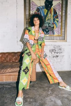 "VERY GEO 2.0" Resort Shirt -Chic Boutique Shop SVS Spring2023 Look17 1