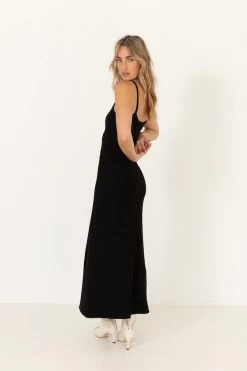 A Line Maxi Dress Black -Chic Boutique Shop SummiSummiAW23 042
