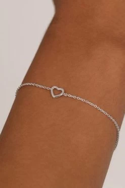 Silver Pure Love Bracelet -Chic Boutique Shop jewellery600x9002 df26e794 a524 4127 8f5f b811af997d03